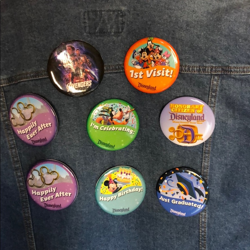 Disneyland Resort Buttons